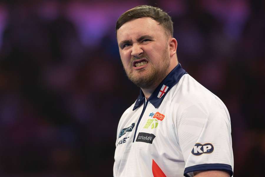 Littler and Humphries beaten in Stuttgart
