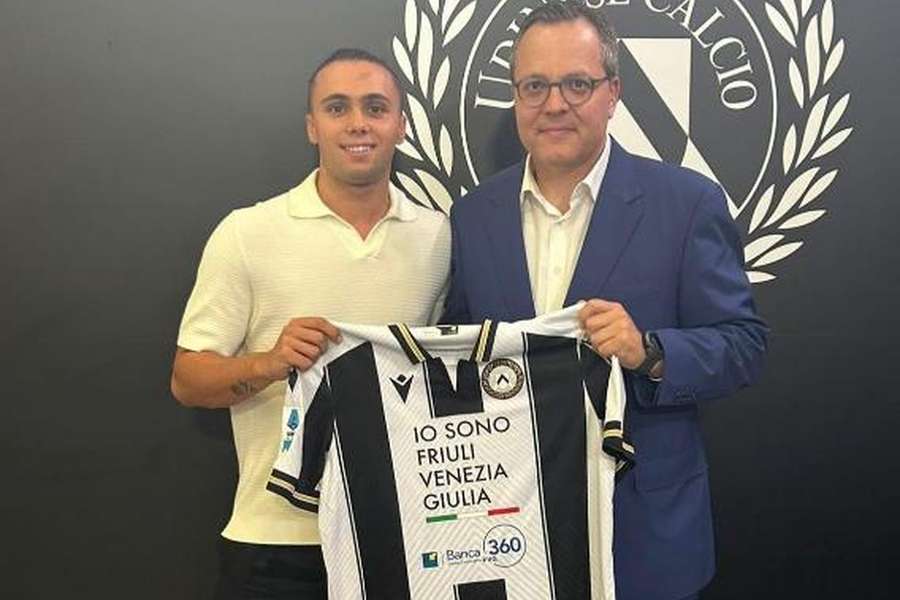 Gonçalo Esteves já conheceu o novo clube