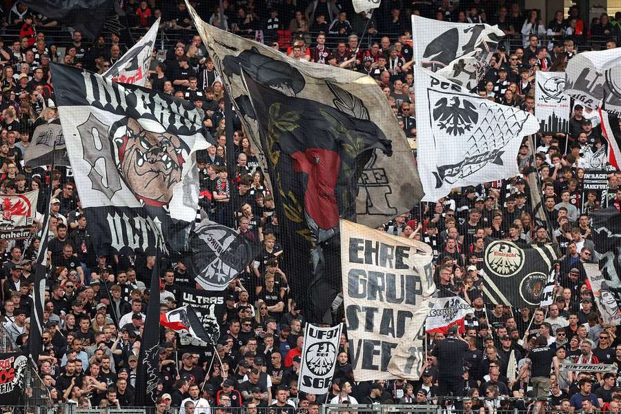 Die Frankfurt Fans werden ihr Team zu Höchstleistungen anfeuern.