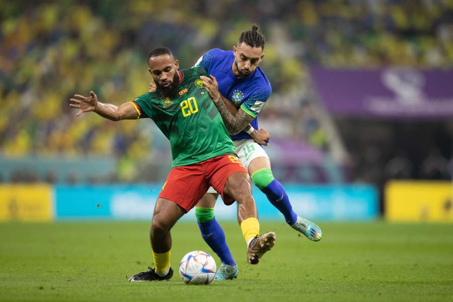 Alex Telles na partida contra Camarões pela Copa do Mundo de 2022