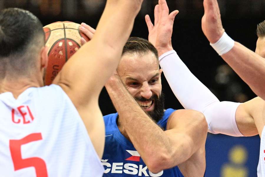 Vojtěch Hruban během jednoho ze soubojů proti Polsku.