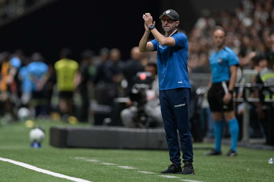 Javier Rabanal aterriza en Universitario de Deportes