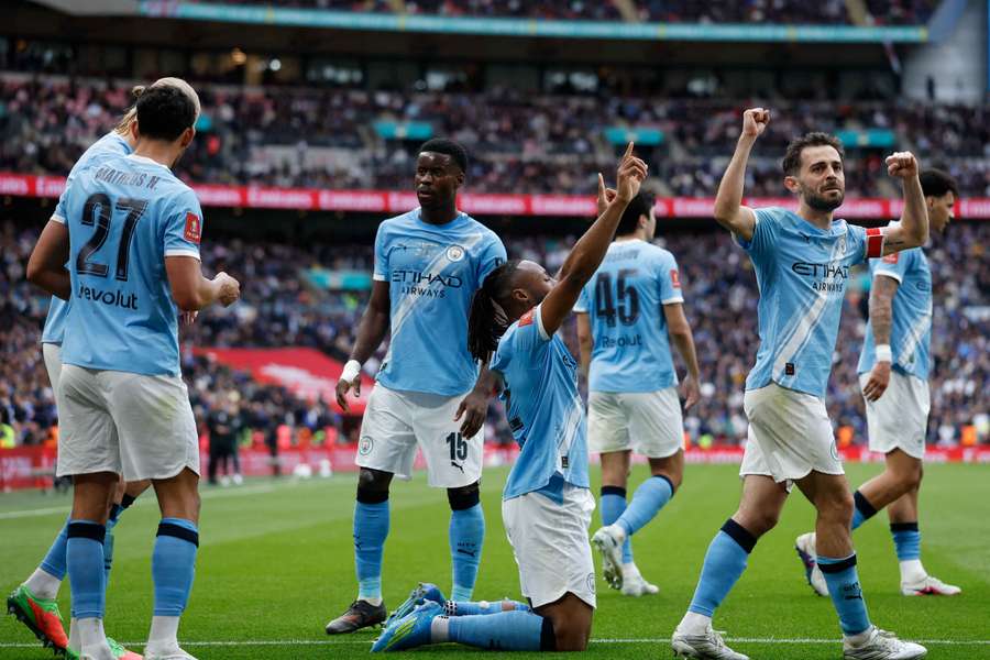 Bajeczny gol Semenyo daje kolejne trofeum Guardioli. Manchester City zdobywa Puchar Anglii Bajeczny gol Semenyo daje kolejne trofeum Guardioli. Manchester City zdobywa Puchar Anglii
