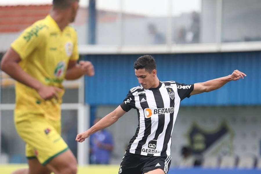 Cadu marcou o gol da vitória do Atlético-MG na estreia na Copinha