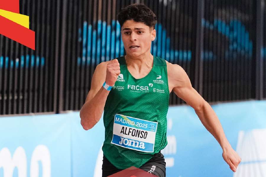 Adrià Alfonso, en la carrera en la que ha batido el récord de España de short track