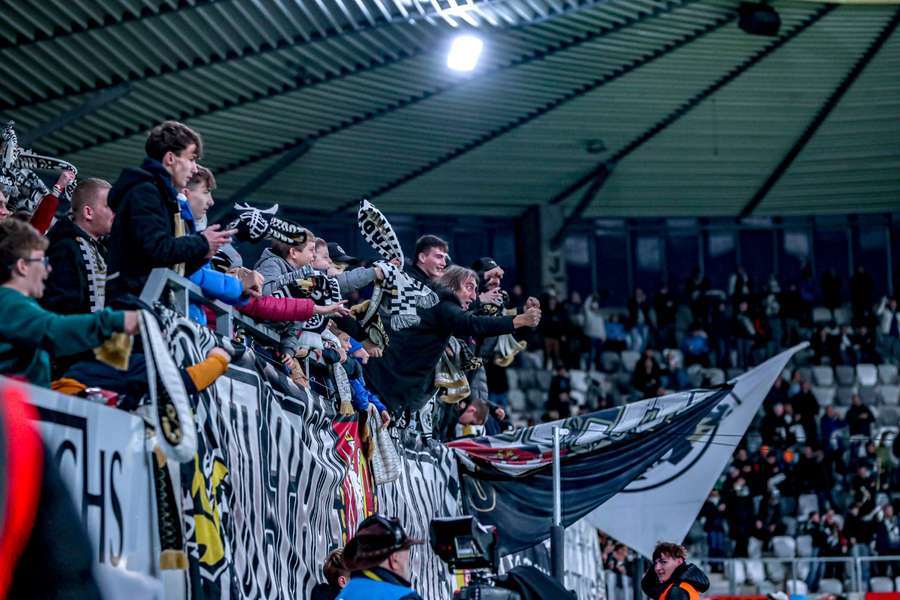 Hradec Králové se vrátil do zisku.