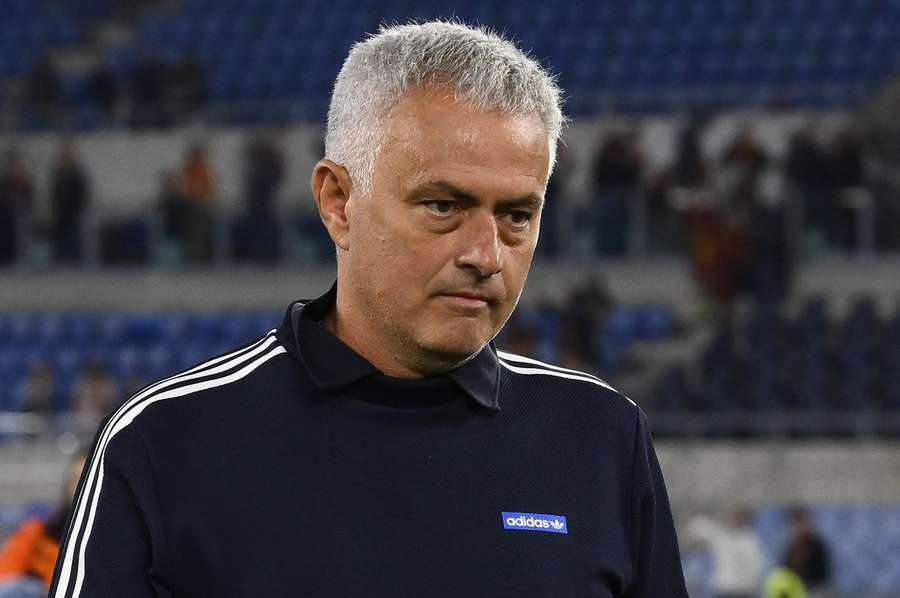 Jose Mourinho a fost sancționat după ce l-a insultat pe arbitrul Anthony Taylor, care a oficiat finala Europa League dintre AS Roma și Sevilla