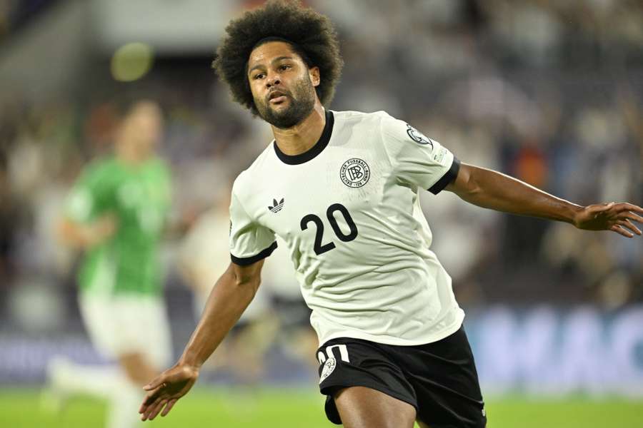 Gnabry abriu o placar em Colônia