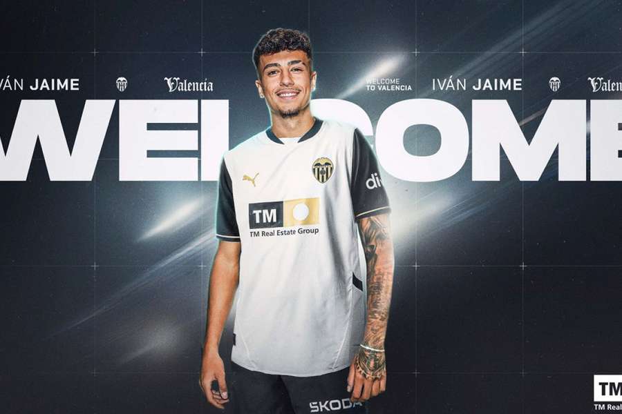 Jaime excited to be a Valencia player: I actually have a bat!