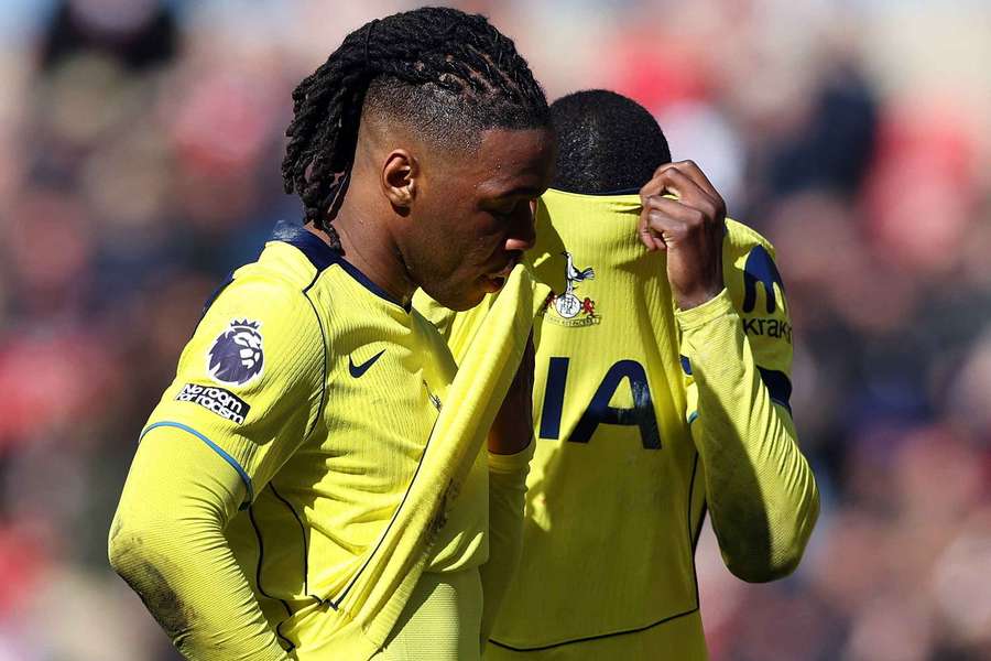 Trápenie Tottenhamu nemá konca.