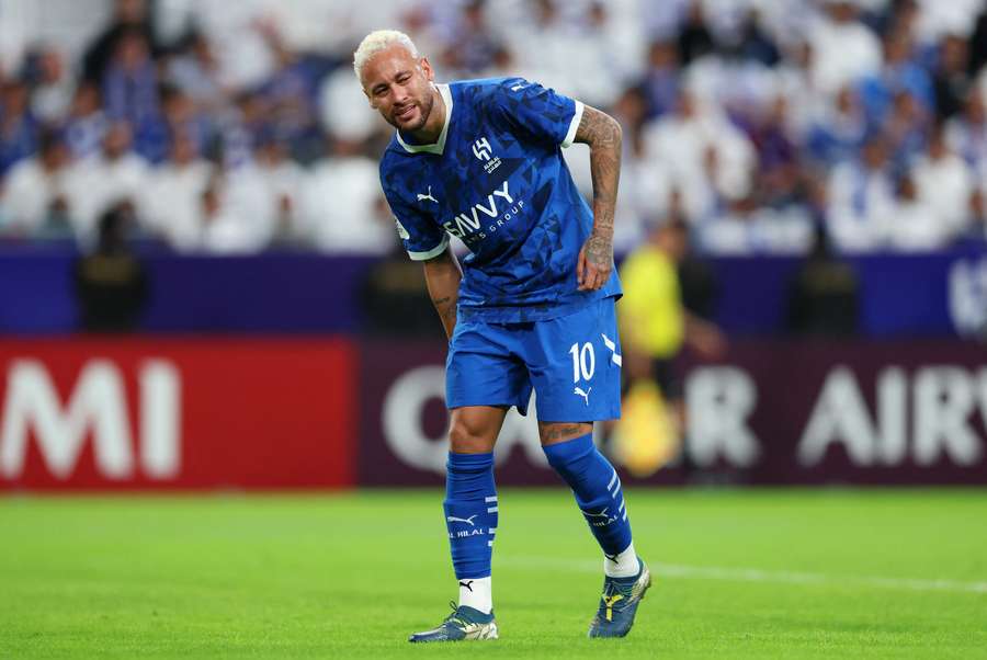 Neymar reacts after an injury during the AFC Champions League Elite match between Al-Hilal and Esteghlal