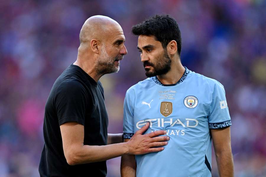 O Manchester City vive um drama para garantir a vaga na próxima Champions O Manchester City vive um drama para garantir a vaga na próxima Champions