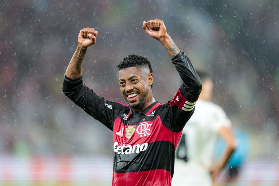 Bruno Henrique foi decisivo para recolocar o Flamengo na liderança