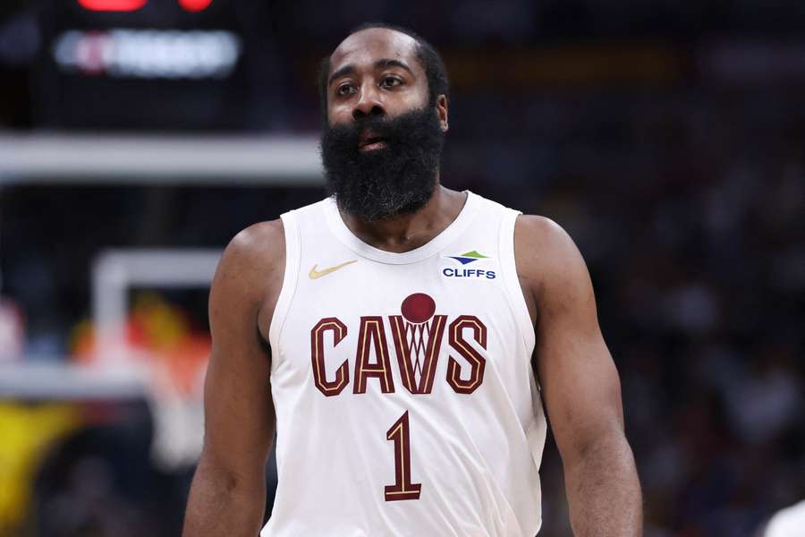 James Harden avec Cleveland le 9 février.