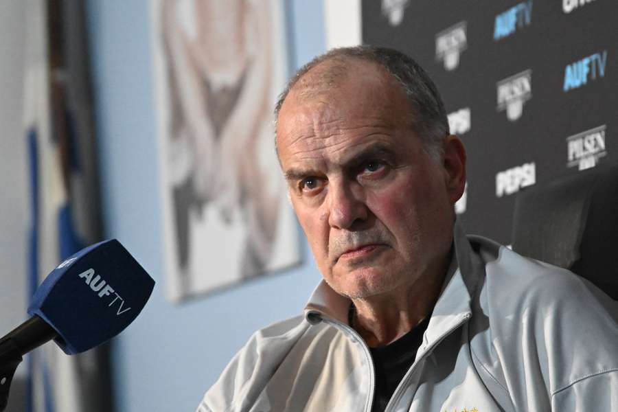 Bielsa, durante una rueda de prensa