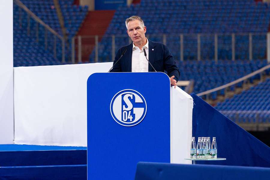 Hefer auf der Mitgliederversammlung Hefer auf der Mitgliederversammlung