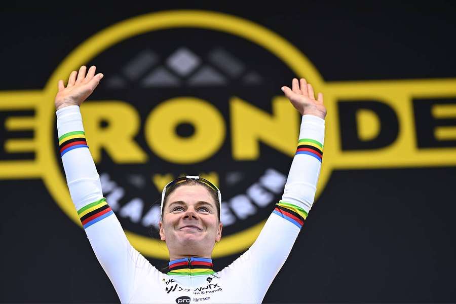 Lotte Kopecky s'impose devant Ferrand-Prévot