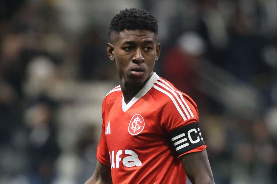 Vitão vai trocar o Inter pelo Flamengo em 2026 Vitão vai trocar o Inter pelo Flamengo em 2026