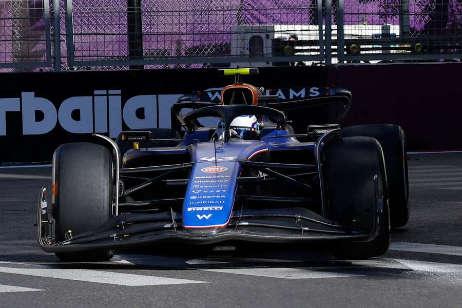 Franco Colapinto, da Williams, em ação durante a corrida