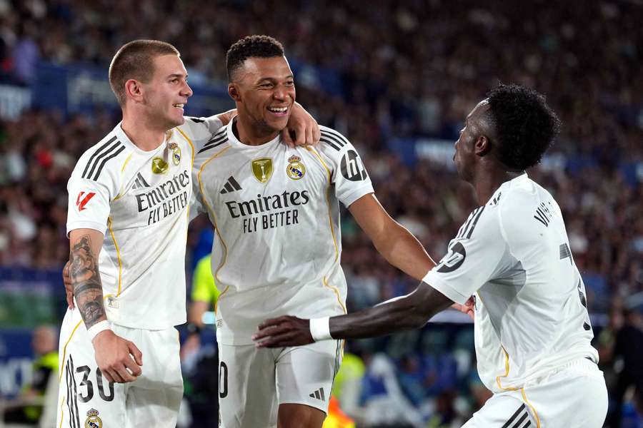 O Real Madrid conseguiu a sua primeira goleada na temporada