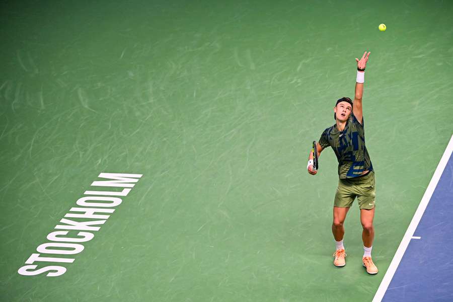 Holger Rune avancerede torsdag til kvartfinalen i Stockholm Open.