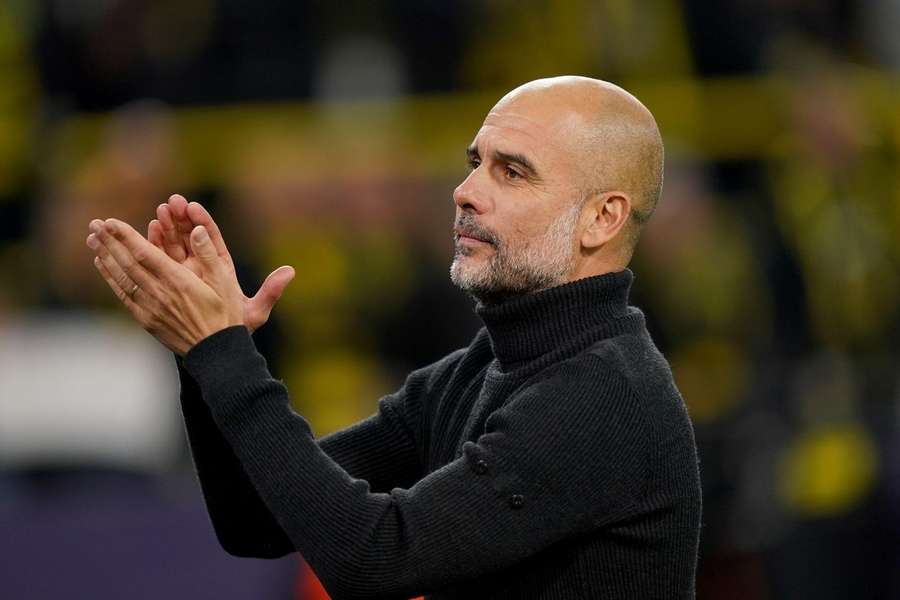 Manchester City giver spanske Pep Guardiola to år mere i trænersædet.