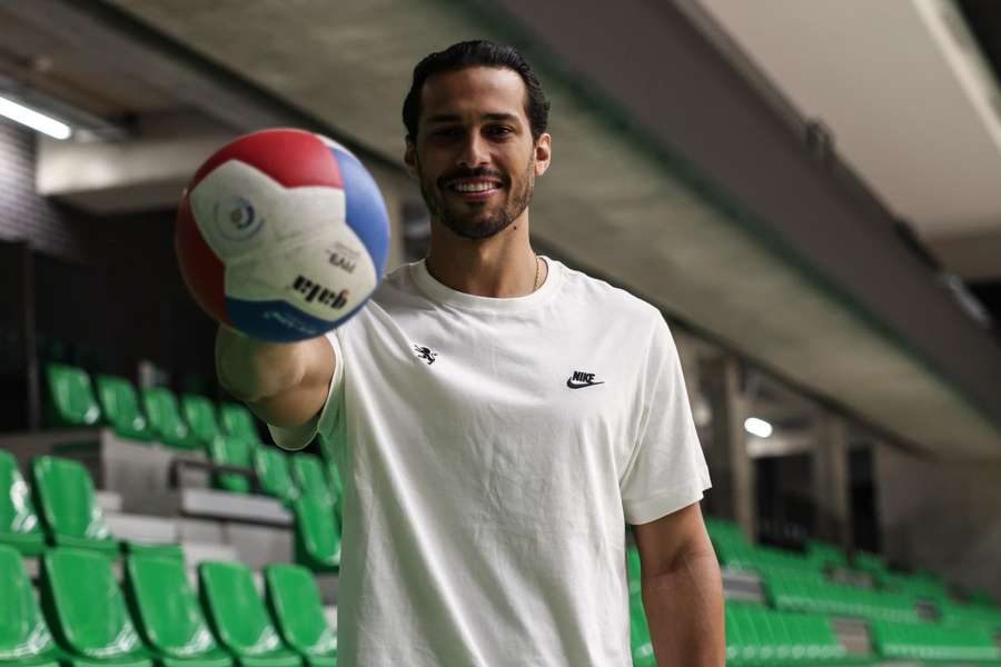 João Rafael assina pelo Sporting João Rafael assina pelo Sporting