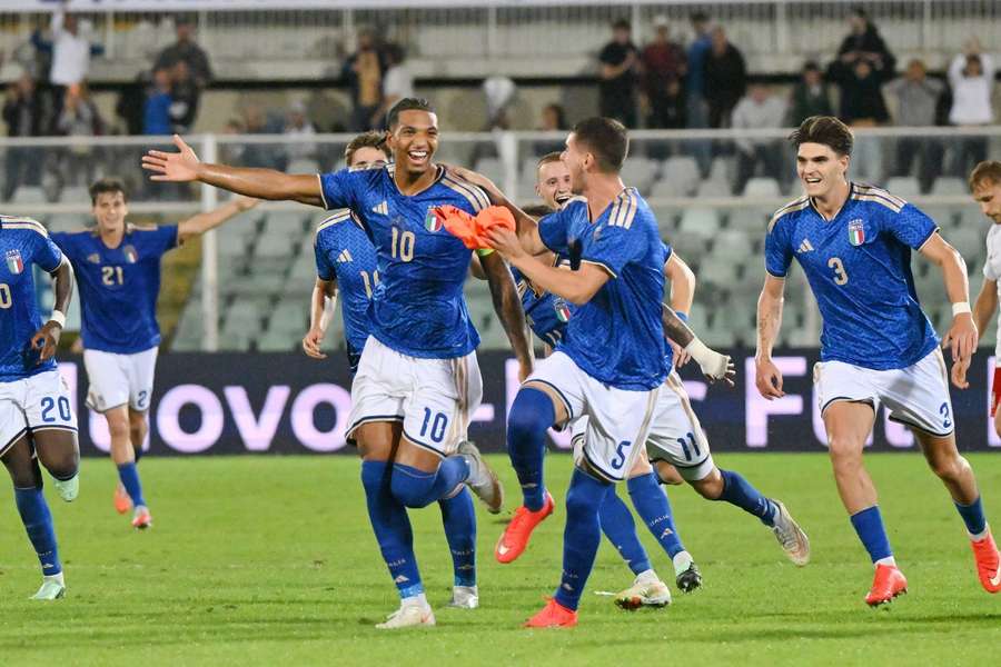 La gioia di Ndour e i suoi compagni