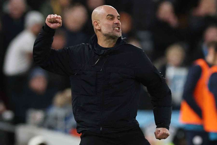 Manchester City can cut Arsenal's lead with victory over Fulham