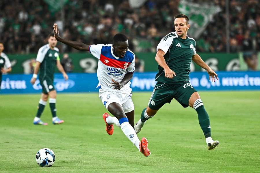Hráči Rangers si v Řecku pohlídali postup.