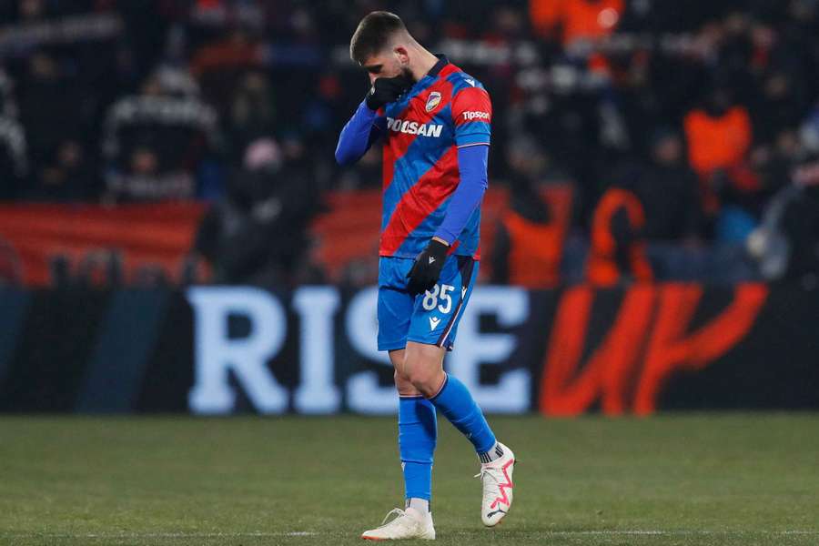 Slovinský záložník Adrian Zeljkovič se v Plzni neprosadil.
