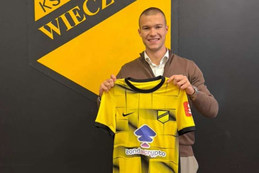 Duży transfer Wieczystej Kraków. Serbski defensor trafia do klubu za ponad pół miliona euro Duży transfer Wieczystej Kraków. Serbski defensor trafia do klubu za ponad pół miliona euro