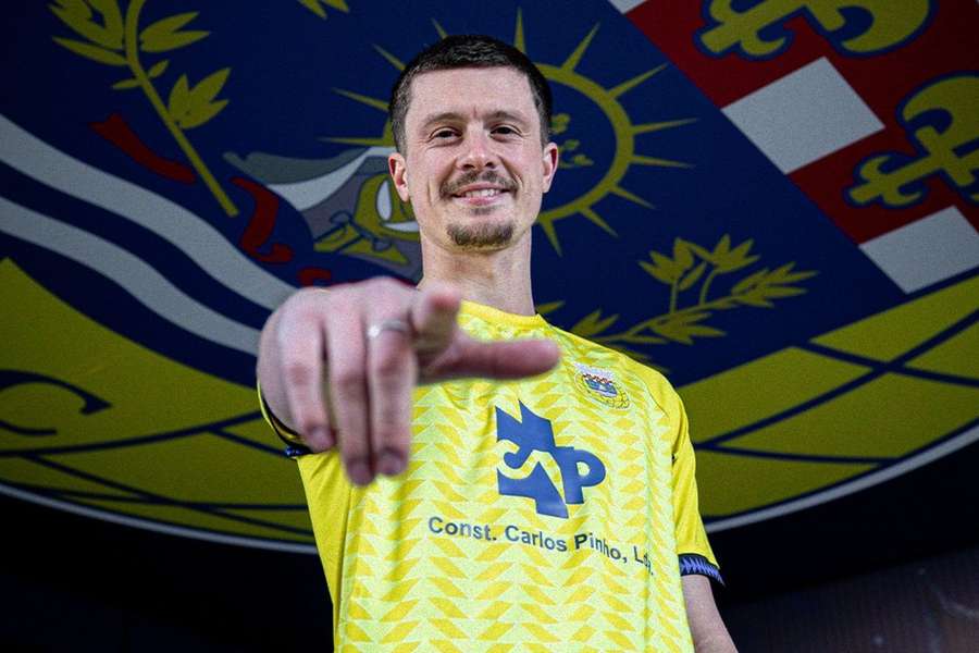 Bas Kuipers apresentado em Arouca Bas Kuipers apresentado em Arouca