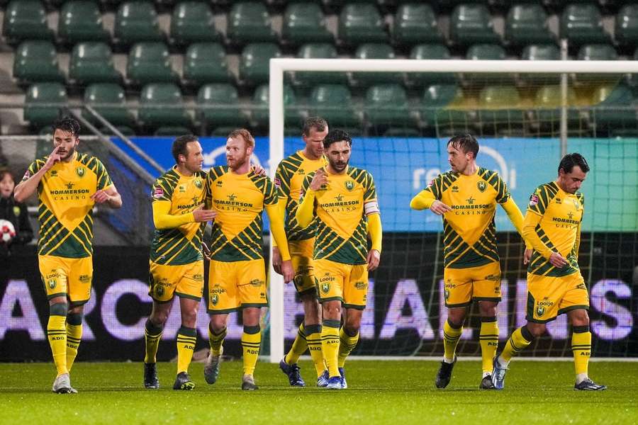 ADO Den Haag maakte zes doelpunten tegen Jong FC Utrecht