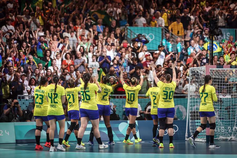 Brasil teve grande atuação contra a Espanha no handebol