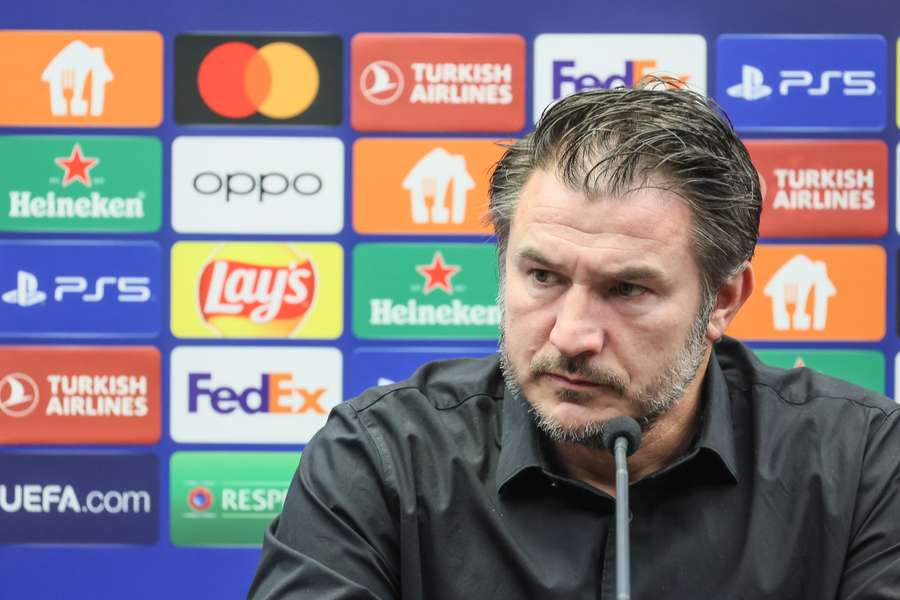 Carl Hoefkens vê o lugar cada vez mais em risco