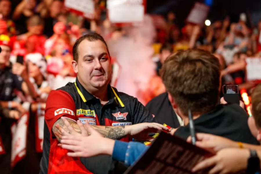 Ďalej postúpil aj Belgičan Huybrechts. 