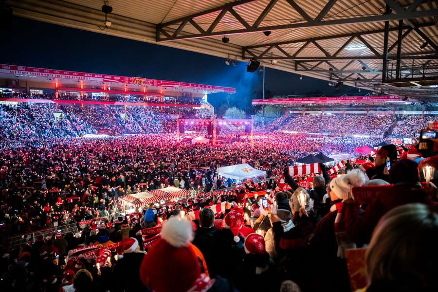 Das Stadion An der Alten Försterei während der Weihnachtsfeier