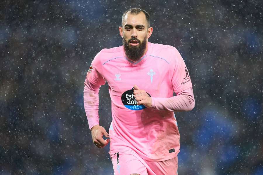 Borja Iglesias es la principal referencia al ataque del Celta de Vigo
