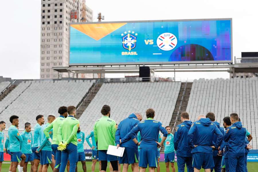 Brasil de Ancelotti recebe Paraguai com chances de garantir vaga na Copa de 2026 Brasil de Ancelotti recebe Paraguai com chances de garantir vaga na Copa de 2026