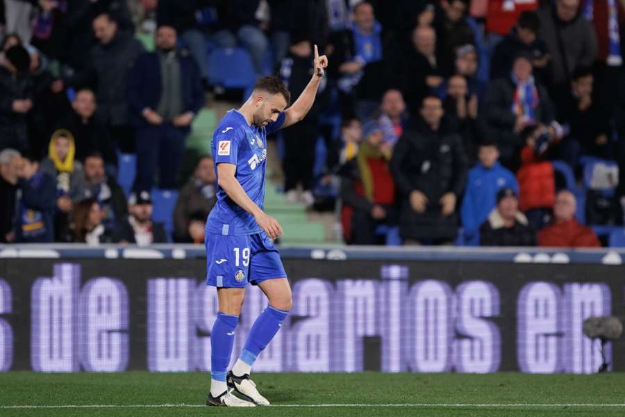 Borja Mayoral celebra su gol ante el Granada