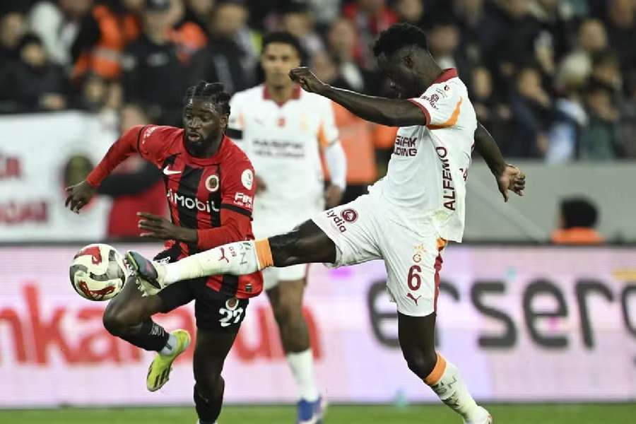 Dunkerque trouve un accord avec l’attaquant sénégalais Niang Dunkerque trouve un accord avec l’attaquant sénégalais Niang