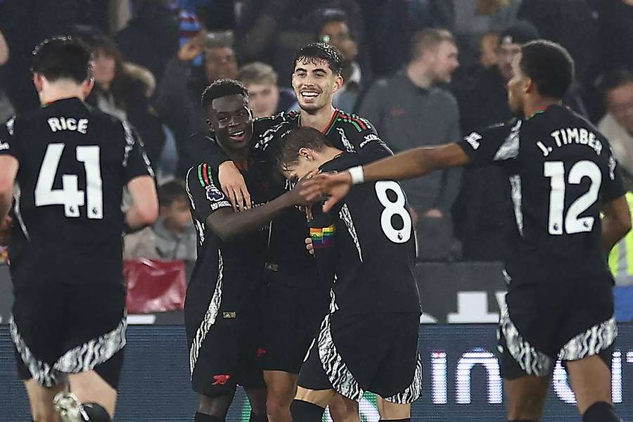 Havertz celebra su gol con sus compañeros