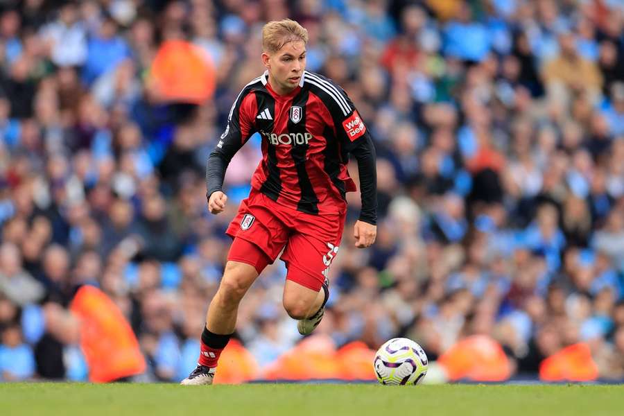 Smith Rowe trocou o Arsenal pelo Fulham