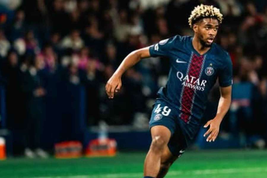 Hvězdička PSG Ibrahim Mbaye je lákán londýnskou Chelsea