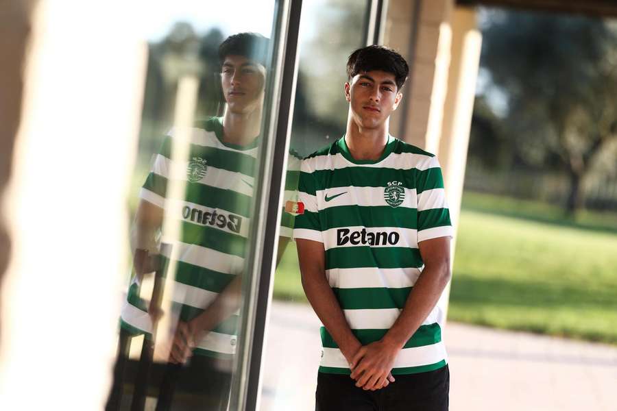 Eduardo Felicíssimo fica com cláusula de rescisão de 80 milhões de euros