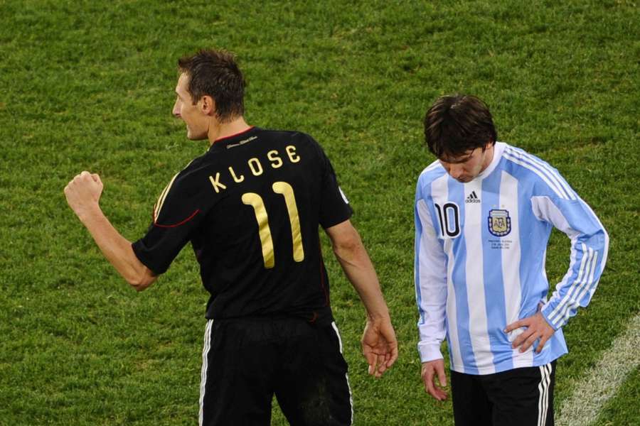 Lionel Messi l-a depășit pe Miroslav Klose în topul celor mai buni marcatori din istoria Cupei Mondiale Lionel Messi l-a depășit pe Miroslav Klose în topul celor mai buni marcatori din istoria Cupei Mondiale