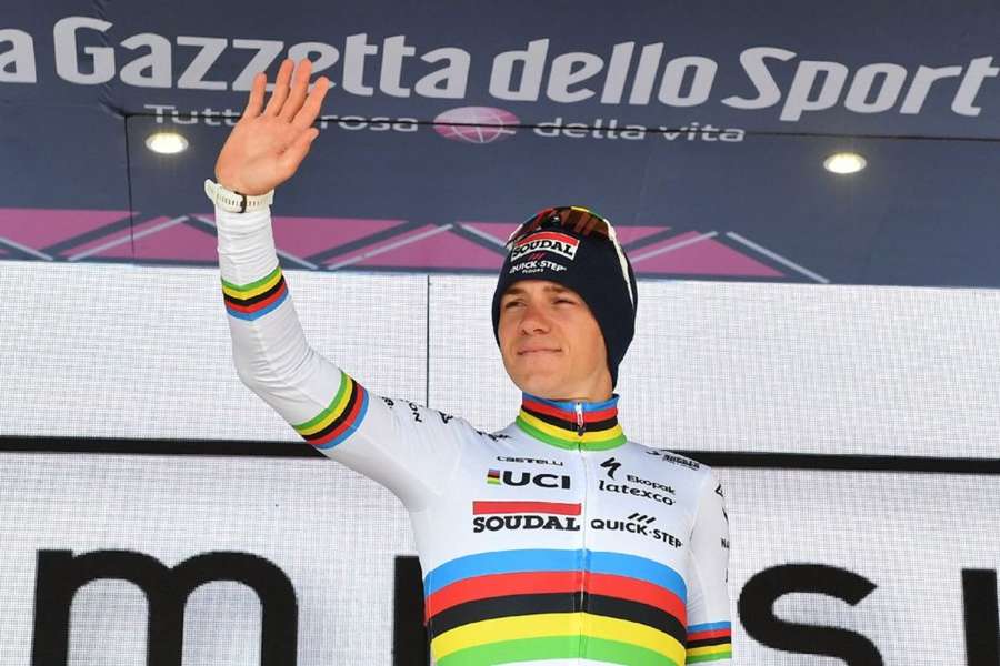 Noul lider al clasamentului general, după retragerea lui Evenepoel, este Geraint Thomas