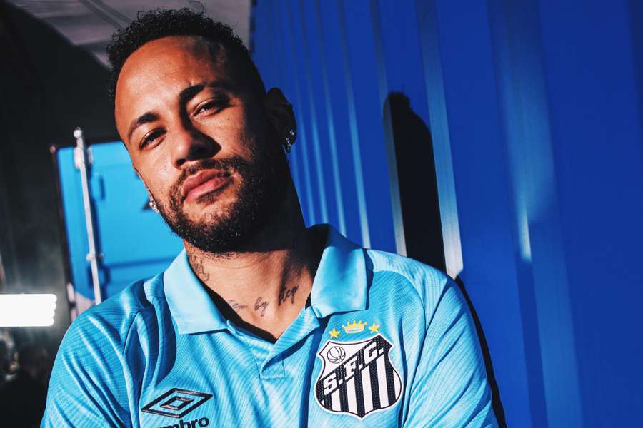 Ney se queda en el Peixe, por ahora.