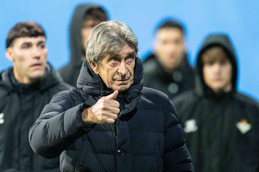 Trenér Manuel Pellegrini nebyl po utkání v Mladé Boleslavi spokojený s výkonem Betisu